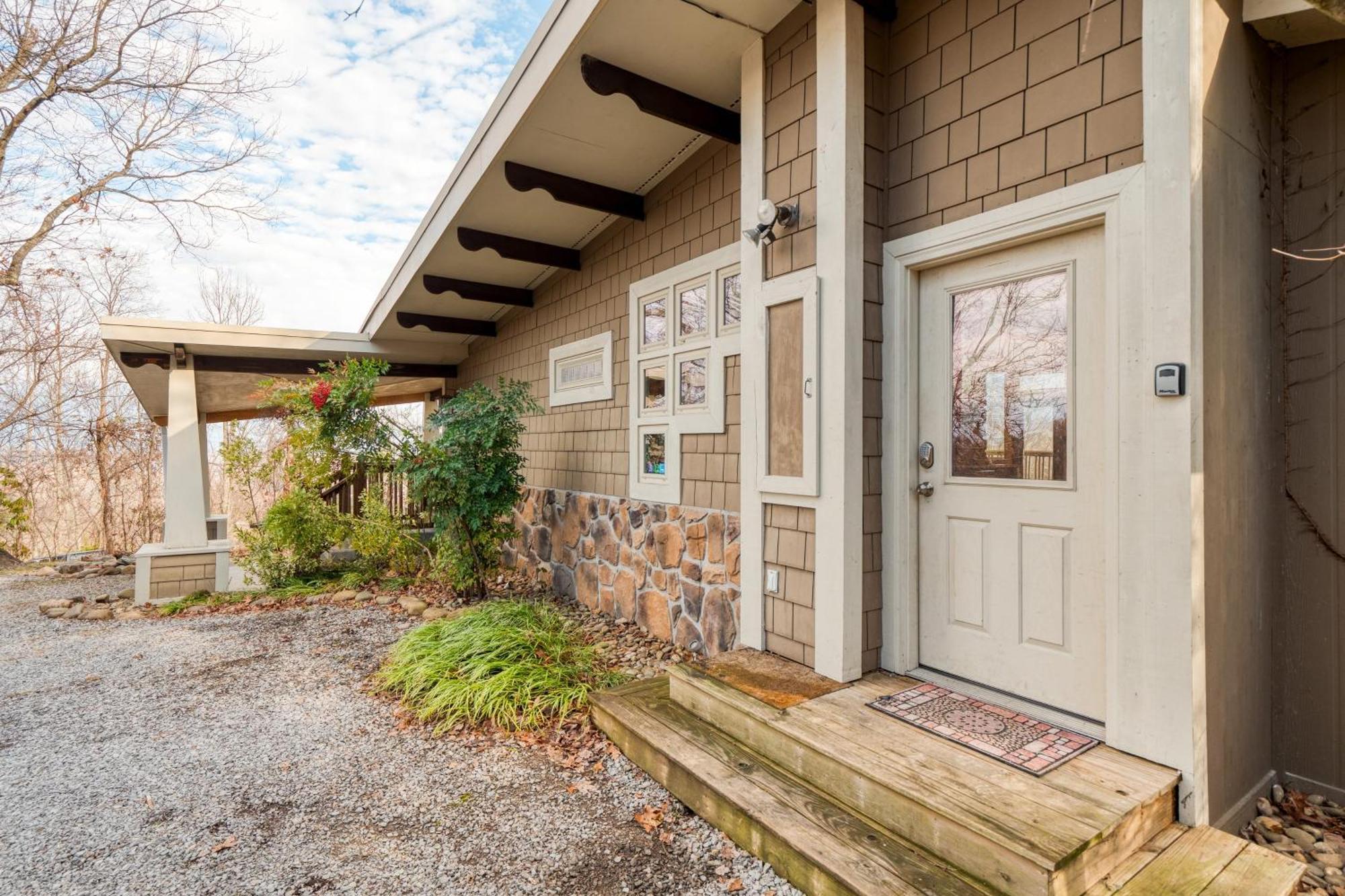 Chestnut By Avantstay Mountain Cabin W Treetop Views Hot Tub Game Room Gatlinburg Esterno foto