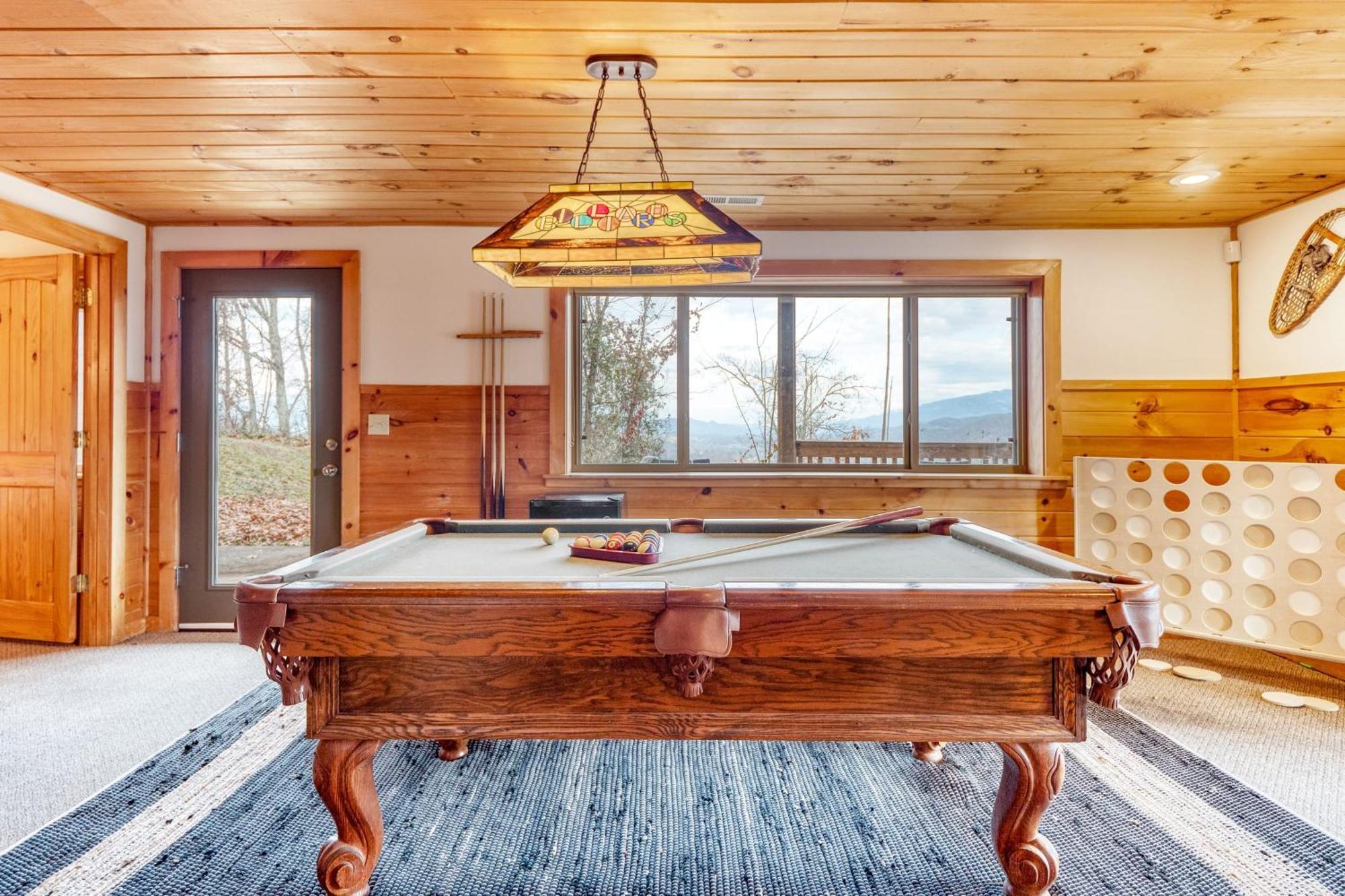 Chestnut By Avantstay Mountain Cabin W Treetop Views Hot Tub Game Room Gatlinburg Esterno foto