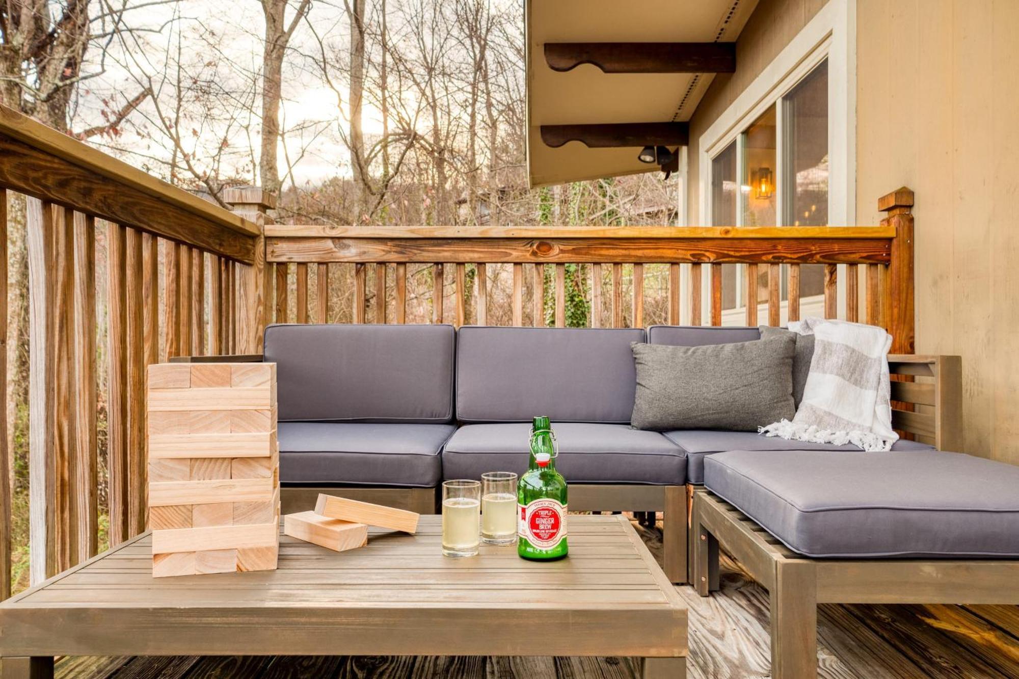 Chestnut By Avantstay Mountain Cabin W Treetop Views Hot Tub Game Room Gatlinburg Esterno foto