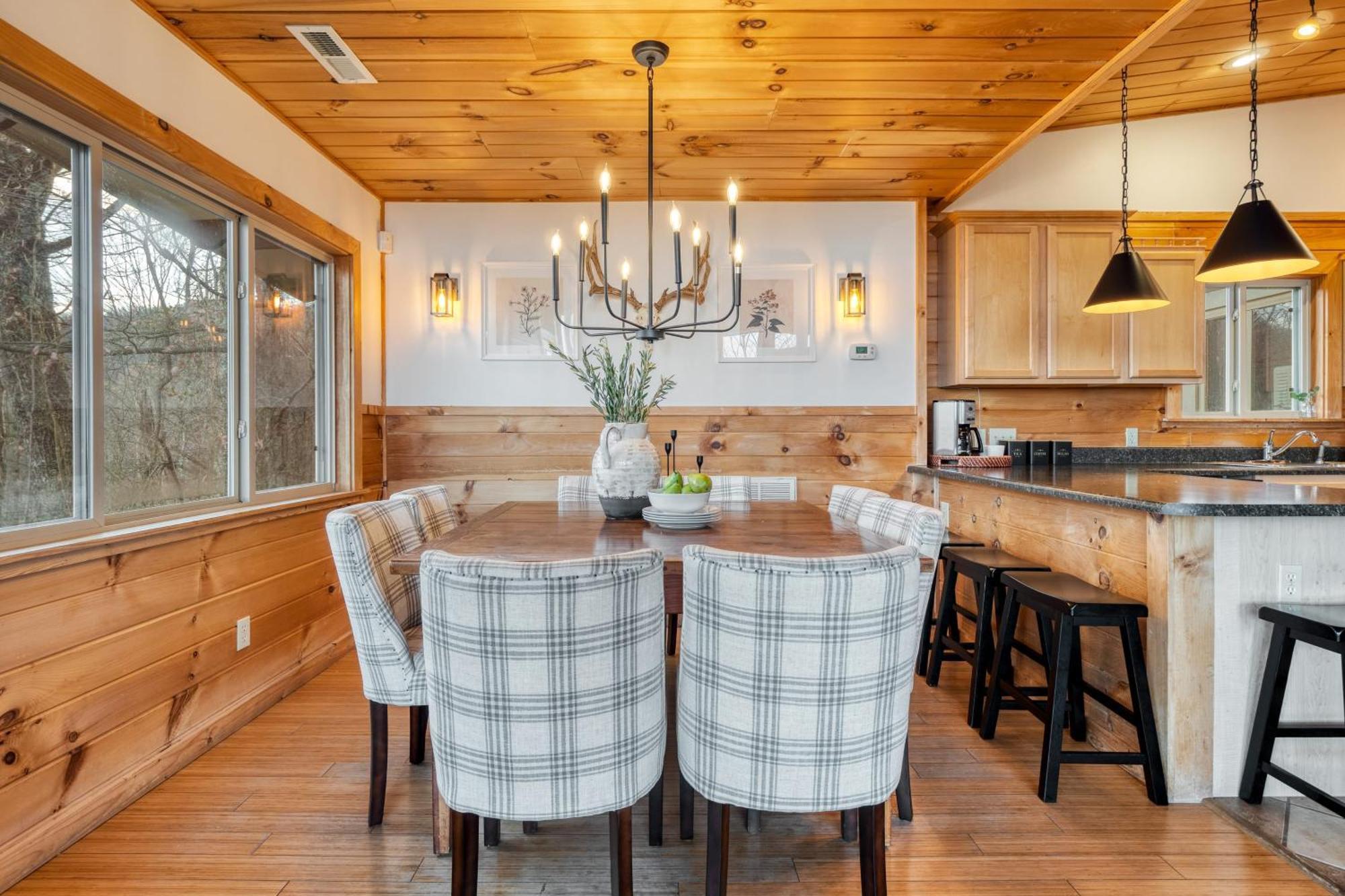 Chestnut By Avantstay Mountain Cabin W Treetop Views Hot Tub Game Room Gatlinburg Esterno foto